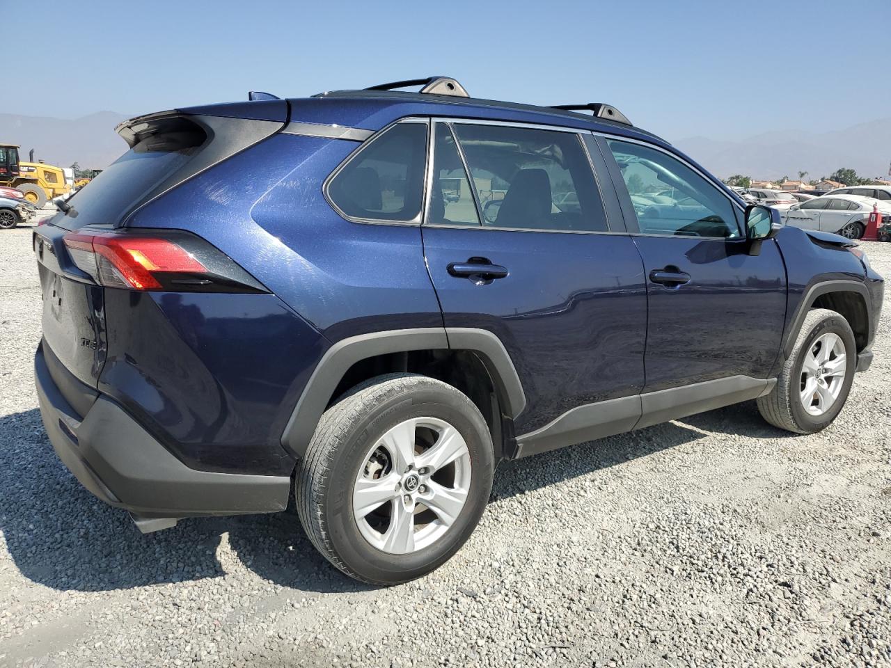 2021 Toyota RAV 4 - Image 3