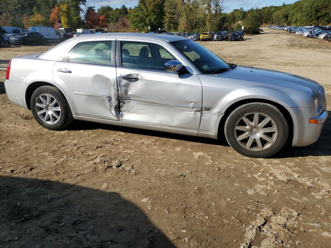 2007 Chrysler 300 - Image 4