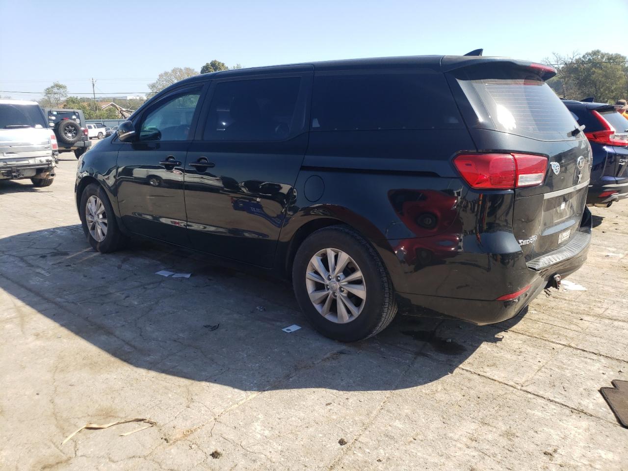 KNDMA5C13F6020782 2015 KIA SEDONA - Image 2