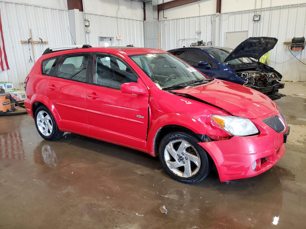 2005 Pontiac Vibe - Image 4