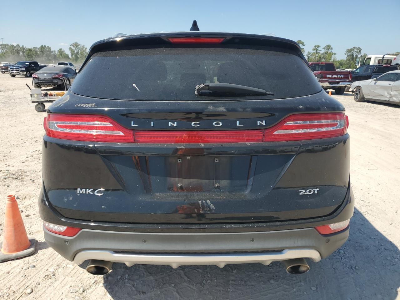 5LMCJ1C94HUL61772 2017 Lincoln Mkc Premiere