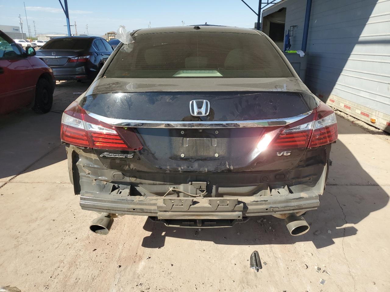 2016 Honda Accord Exl VIN: 1HGCR3F81GA016909 Lot: 70522844