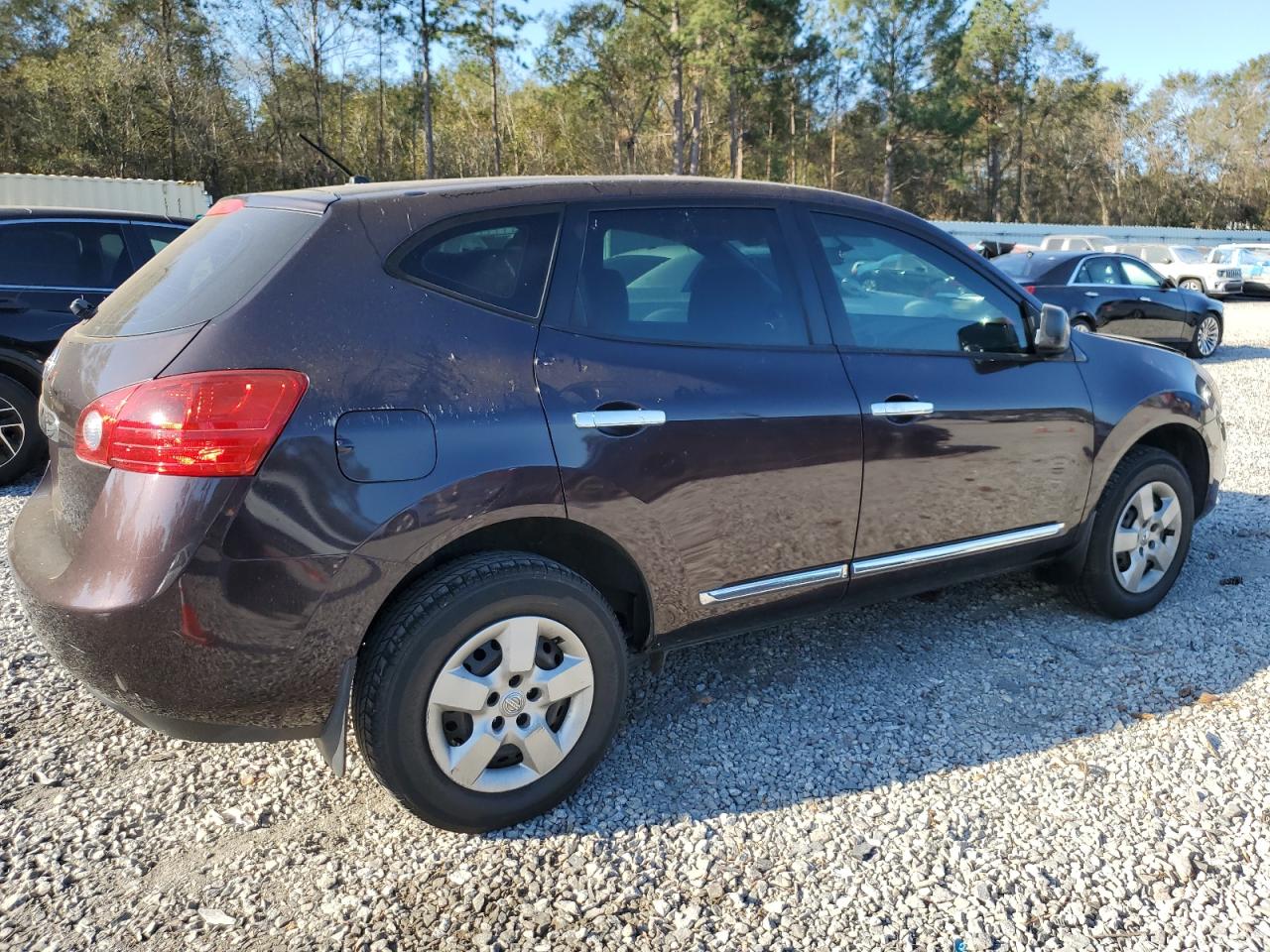 2014 Nissan Rogue - Image 3