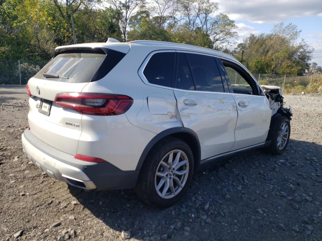 2019 BMW X5 - Image 3