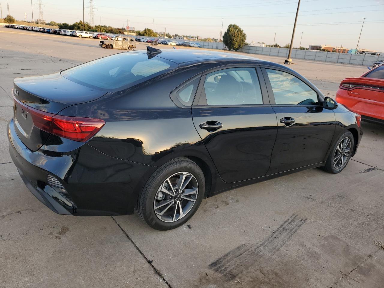 2023 Kia Forte - Image 3