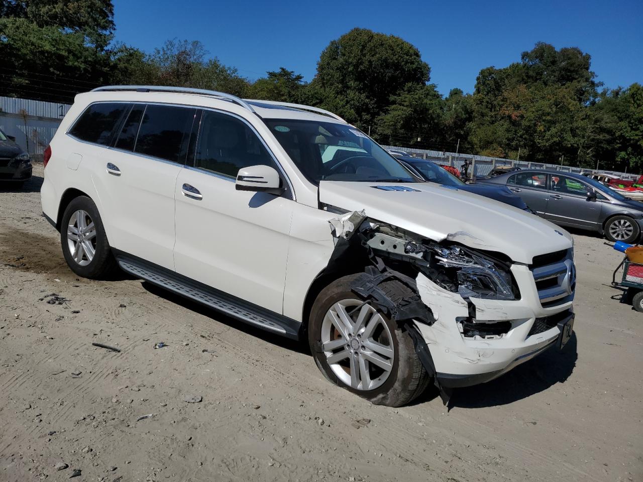 VIN 4JGDF7CE8EA314296 2014 MERCEDES-BENZ GL-CLASS no.4