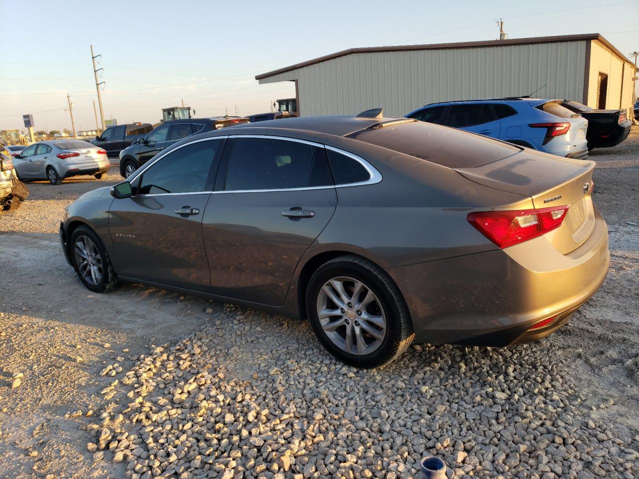 1G1ZE5ST7HF201618 2017 CHEVROLET MALIBU - Image 2