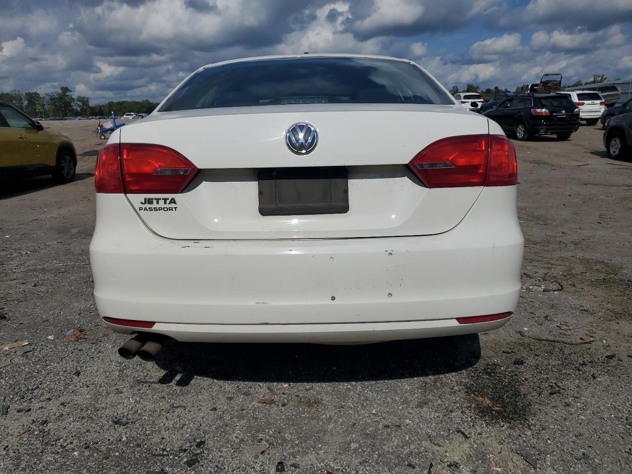 3VW2K7AJ2DM362785 2013 Volkswagen Jetta Base