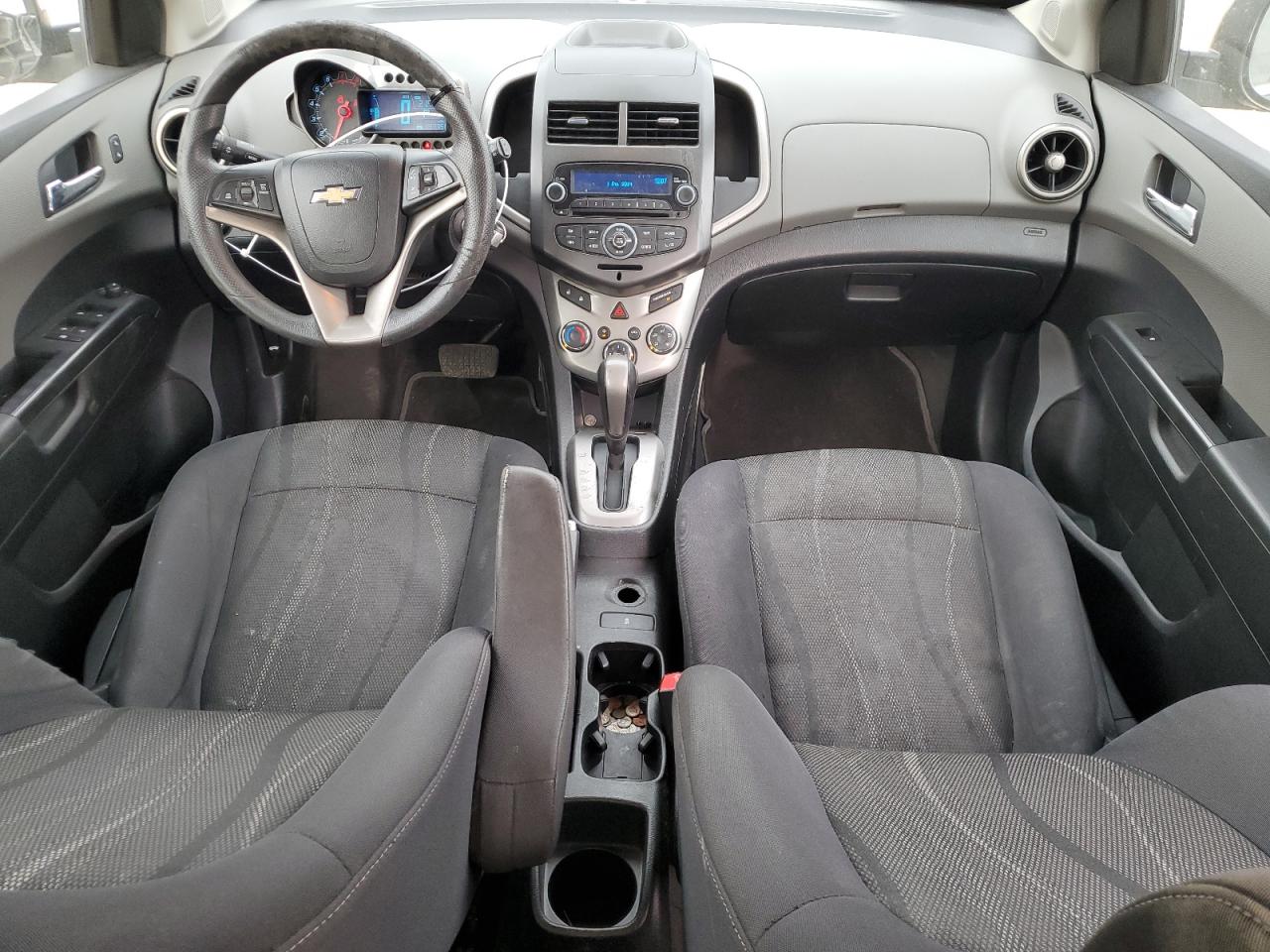 2015 Chevrolet Sonic - Image 8