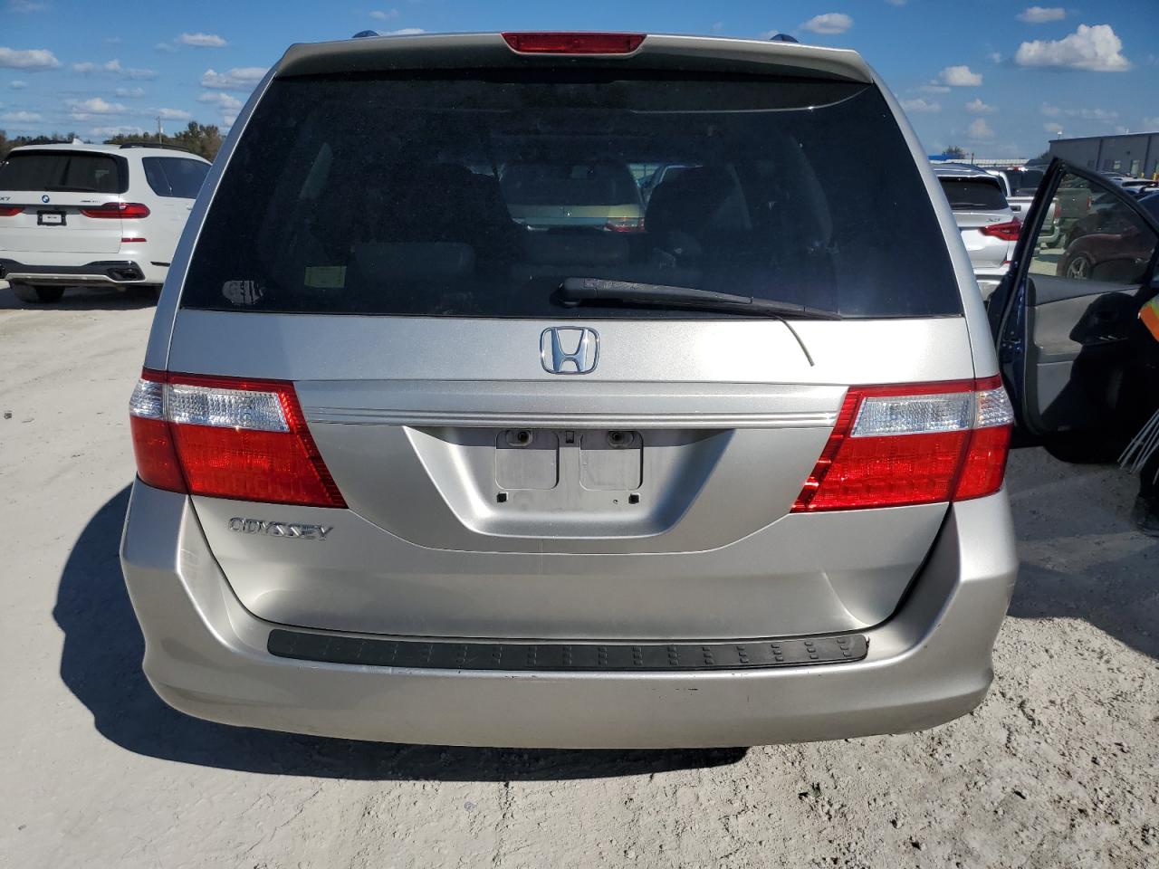 2007 Honda Odyssey Exl VIN: 5FNRL38707B435355 Lot: 77946104