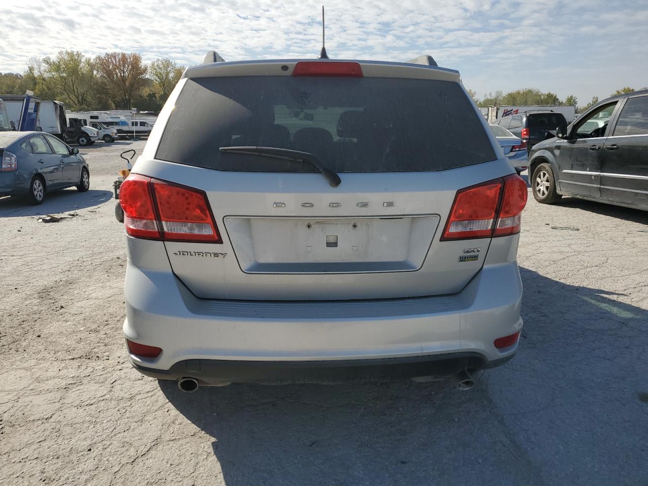 2013 Dodge Journey Sxt VIN: 3C4PDCBG4DT581414 Lot: 76129504