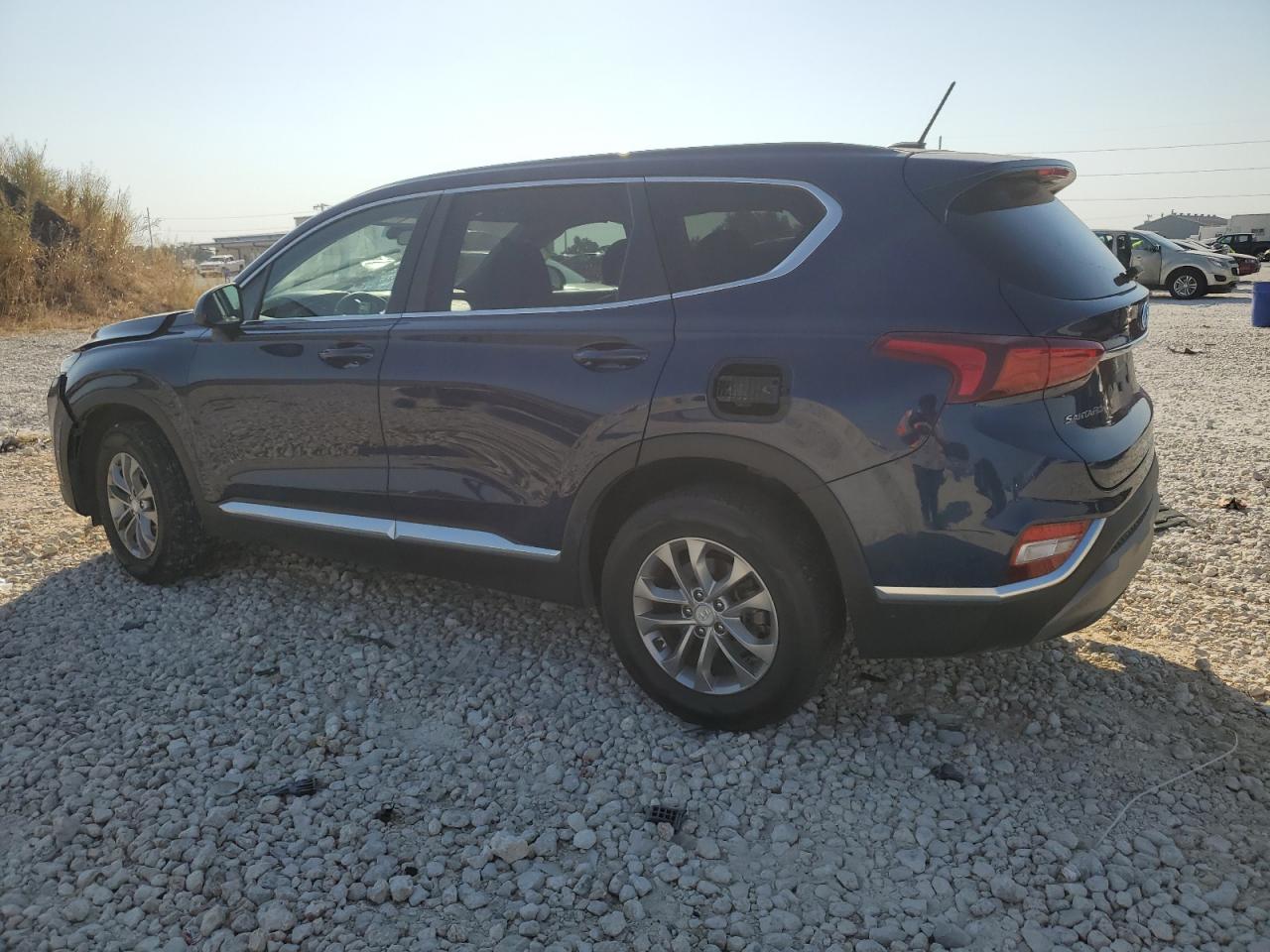 2019 Hyundai Santa Fe - Image 2