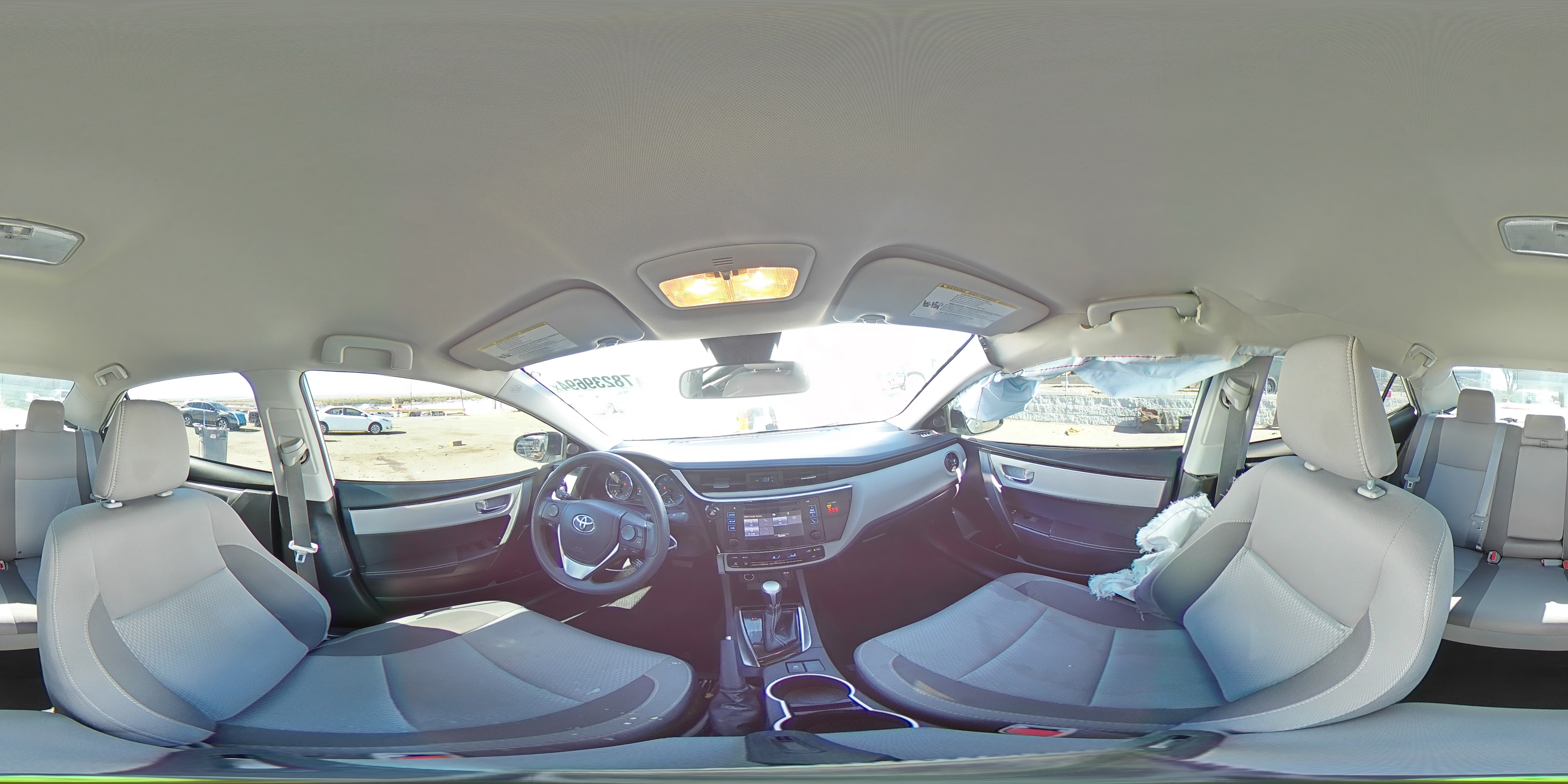 2018 Toyota Corolla - Image 14