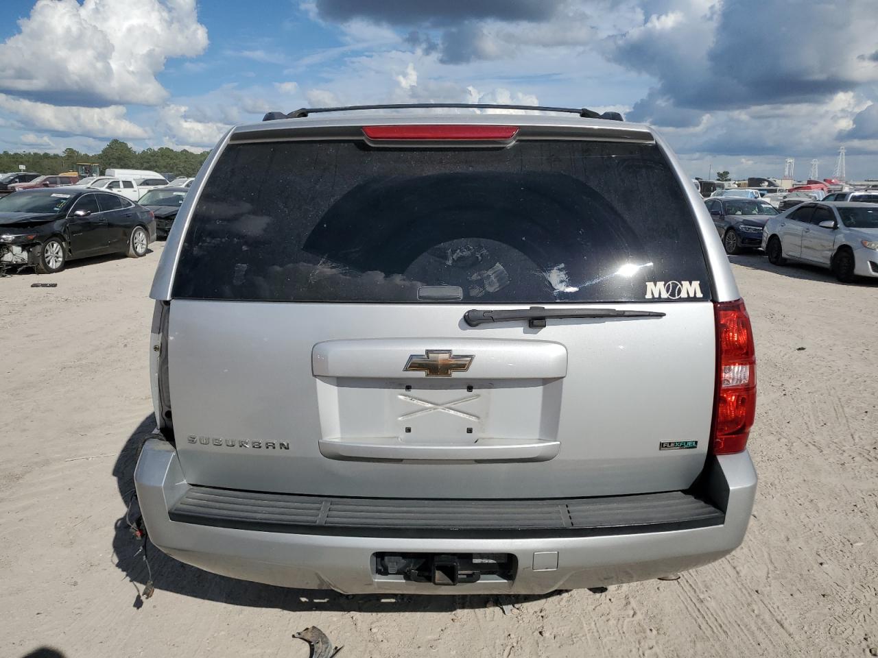 2011 Chevrolet Suburban C1500 Ls VIN: 1GNSCHE08BR238949 Lot: 74702004