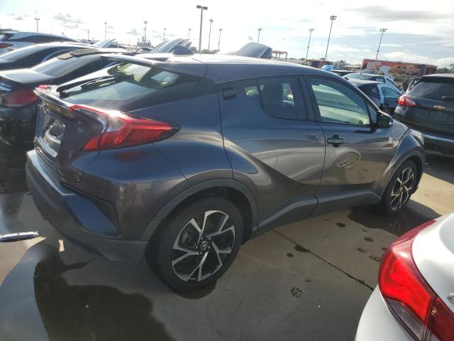 JTNKHMBX2M1104553 Toyota C-HR XLE 3