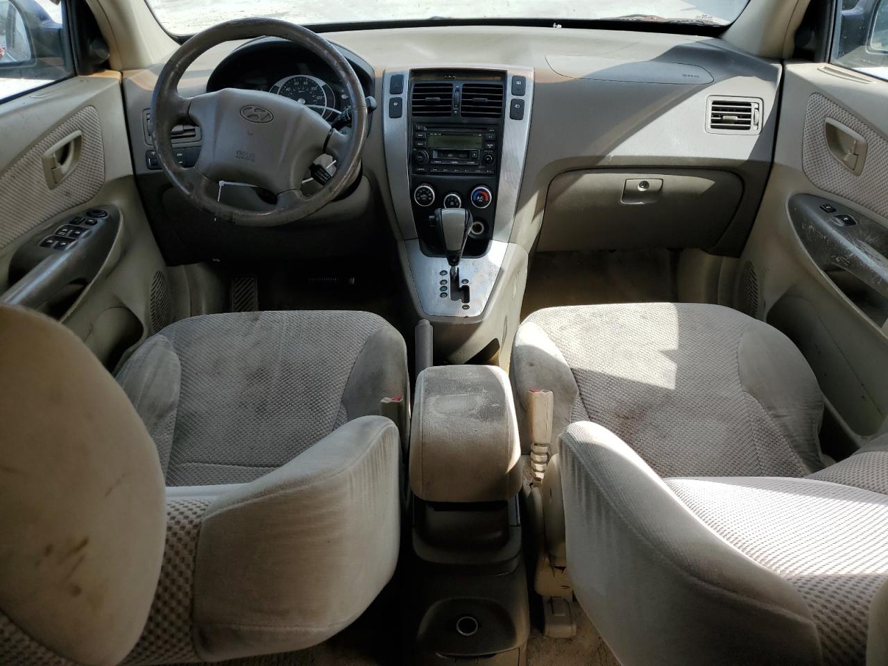 2006 Hyundai Tucson - Image 8