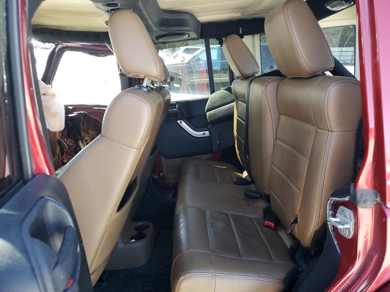 2011 Jeep Wrangler - Image 12