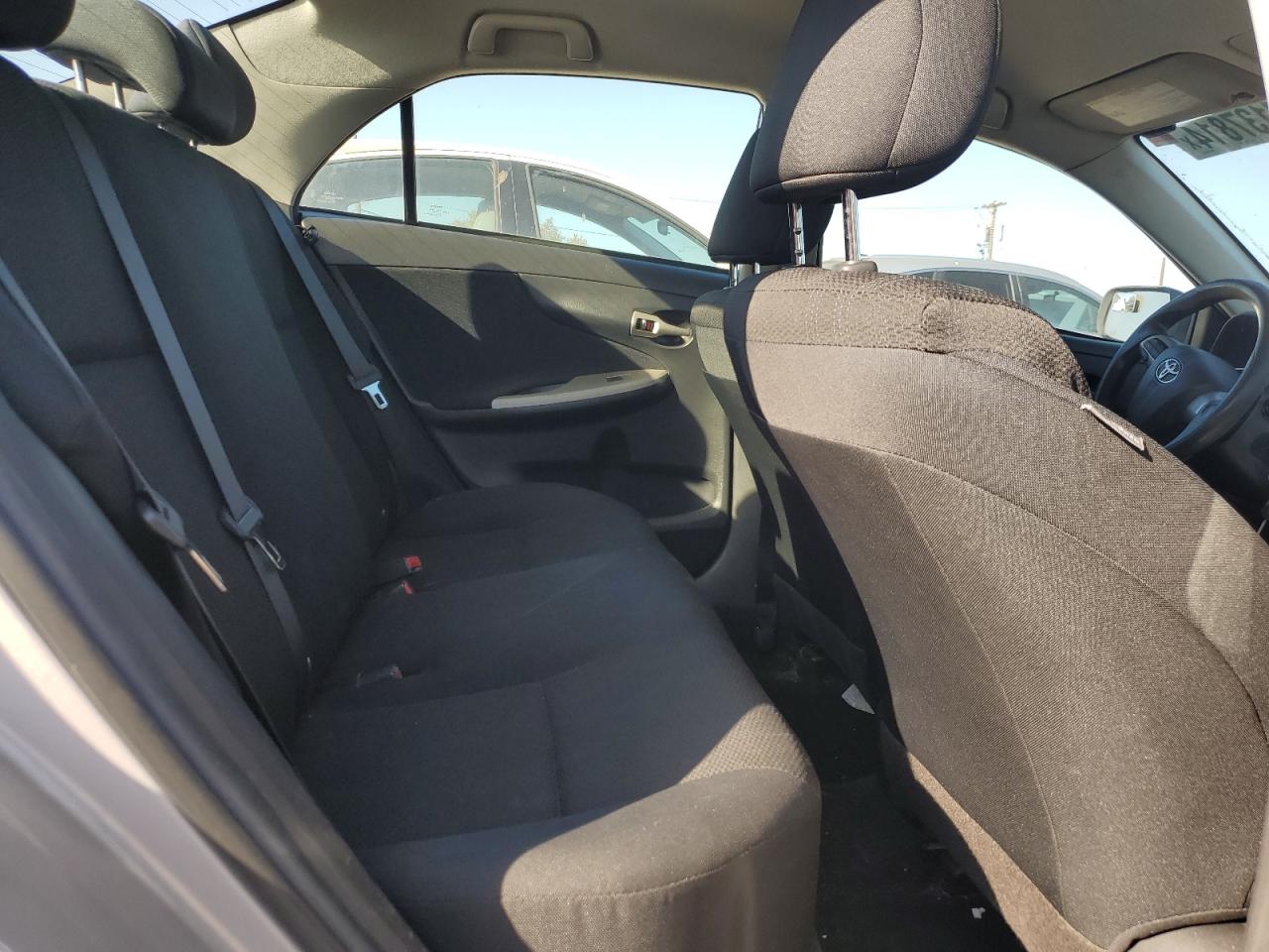 2011 Toyota Corolla Base VIN: 2T1BU4EE9BC602445 Lot: 77137814