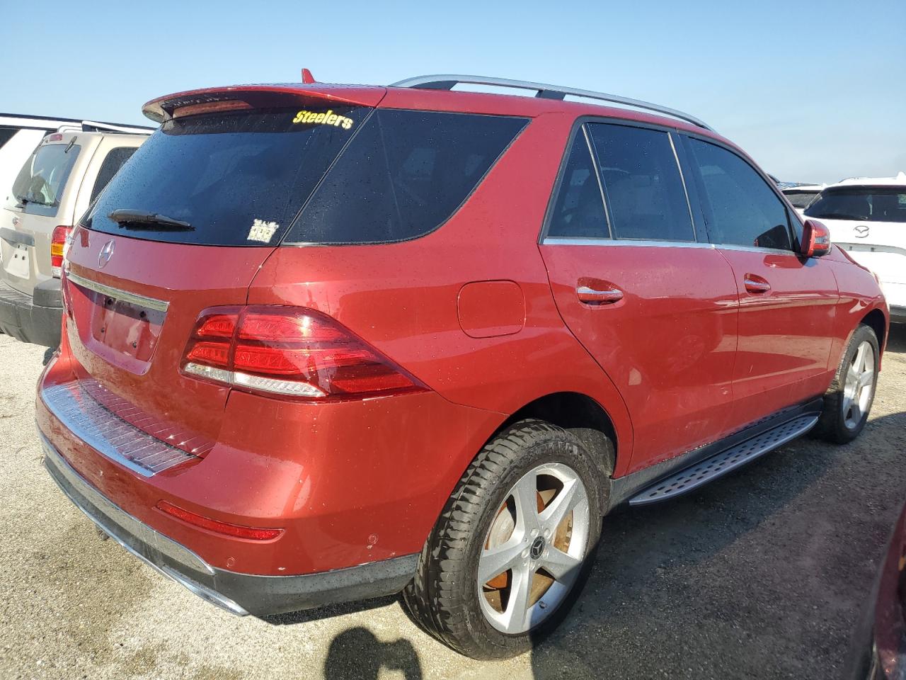 2018 Mercedes-Benz GLE - Image 3