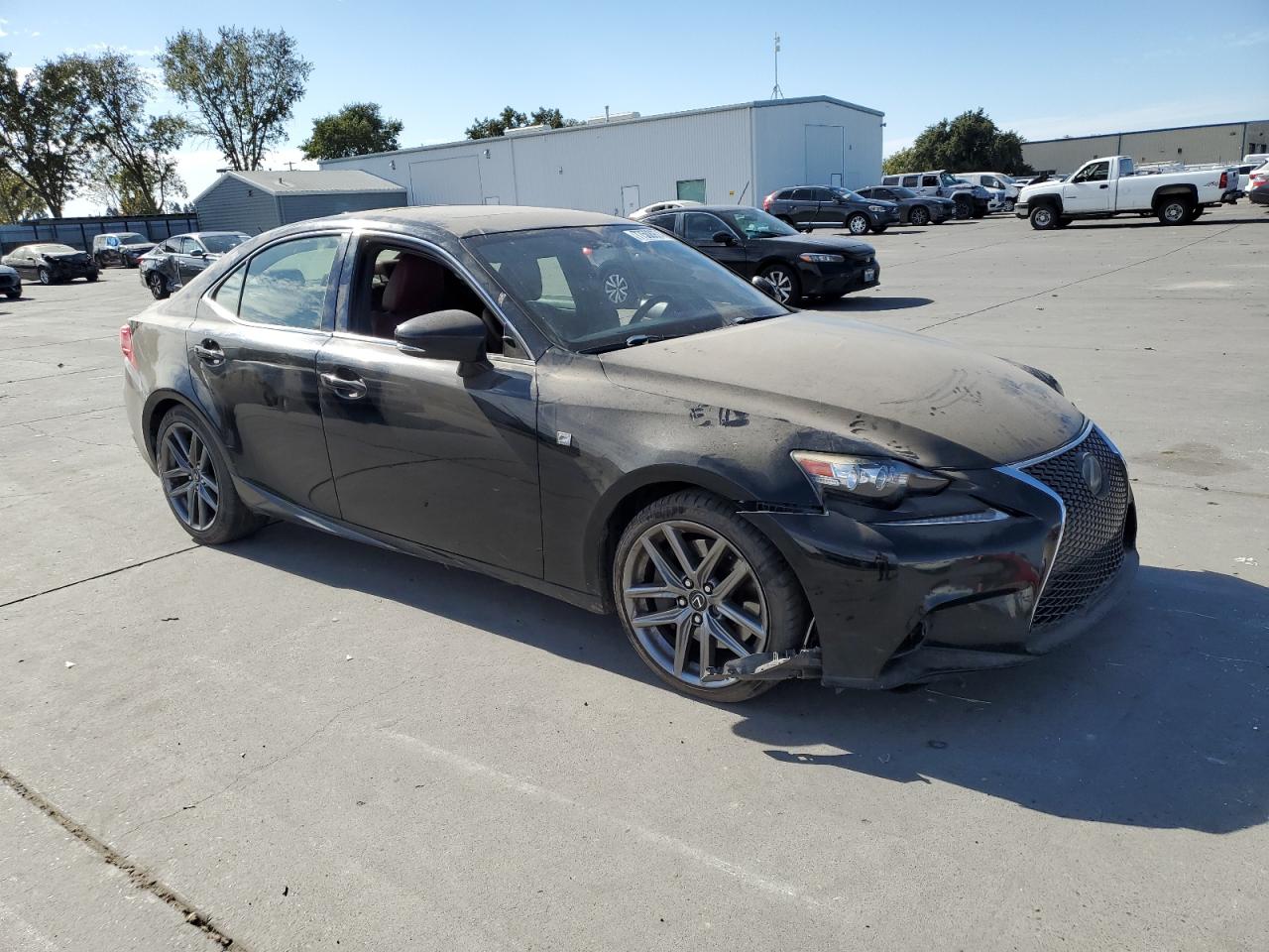2016 Lexus IS - Image 4