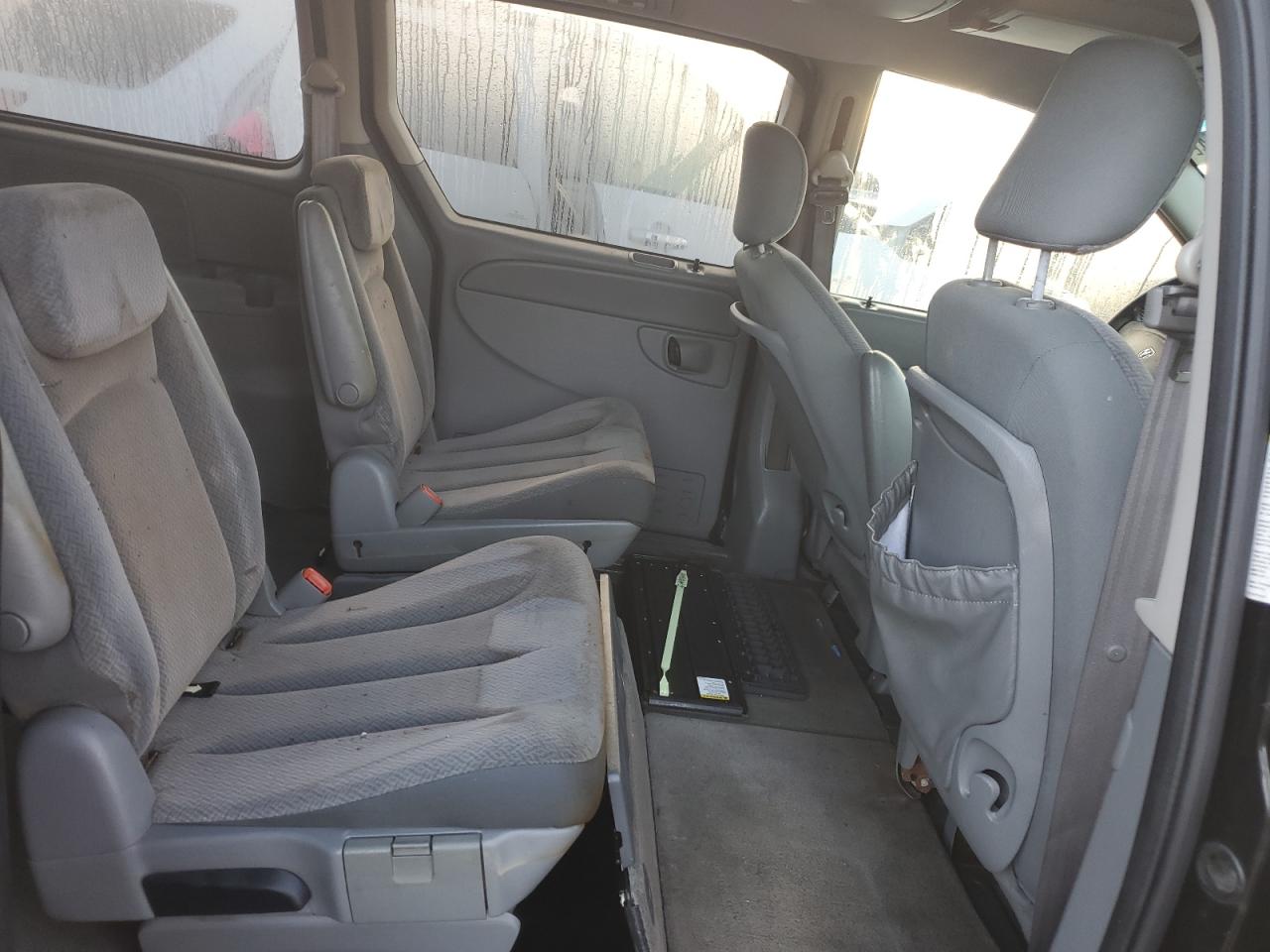 2005 Dodge Grand Caravan Sxt VIN: 2D4GP44L55R477514 Lot: 76775494