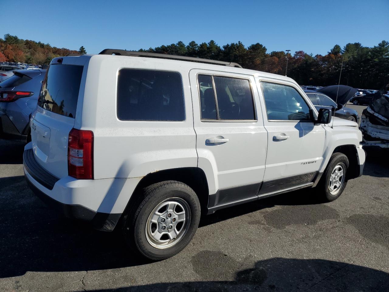 2014 Jeep Liberty (Patriot) - Image 3