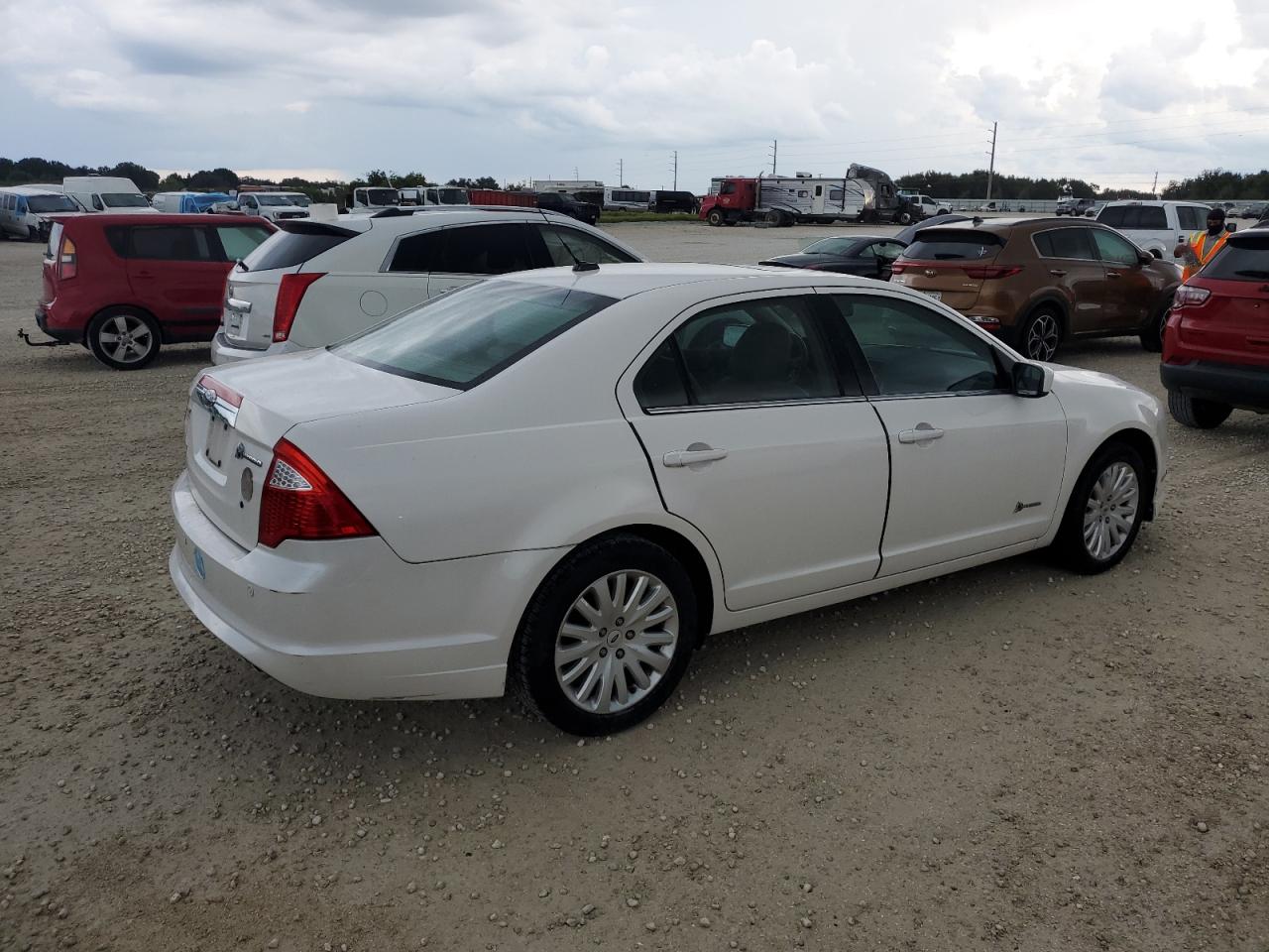 2010 Ford Fusion - Image 3