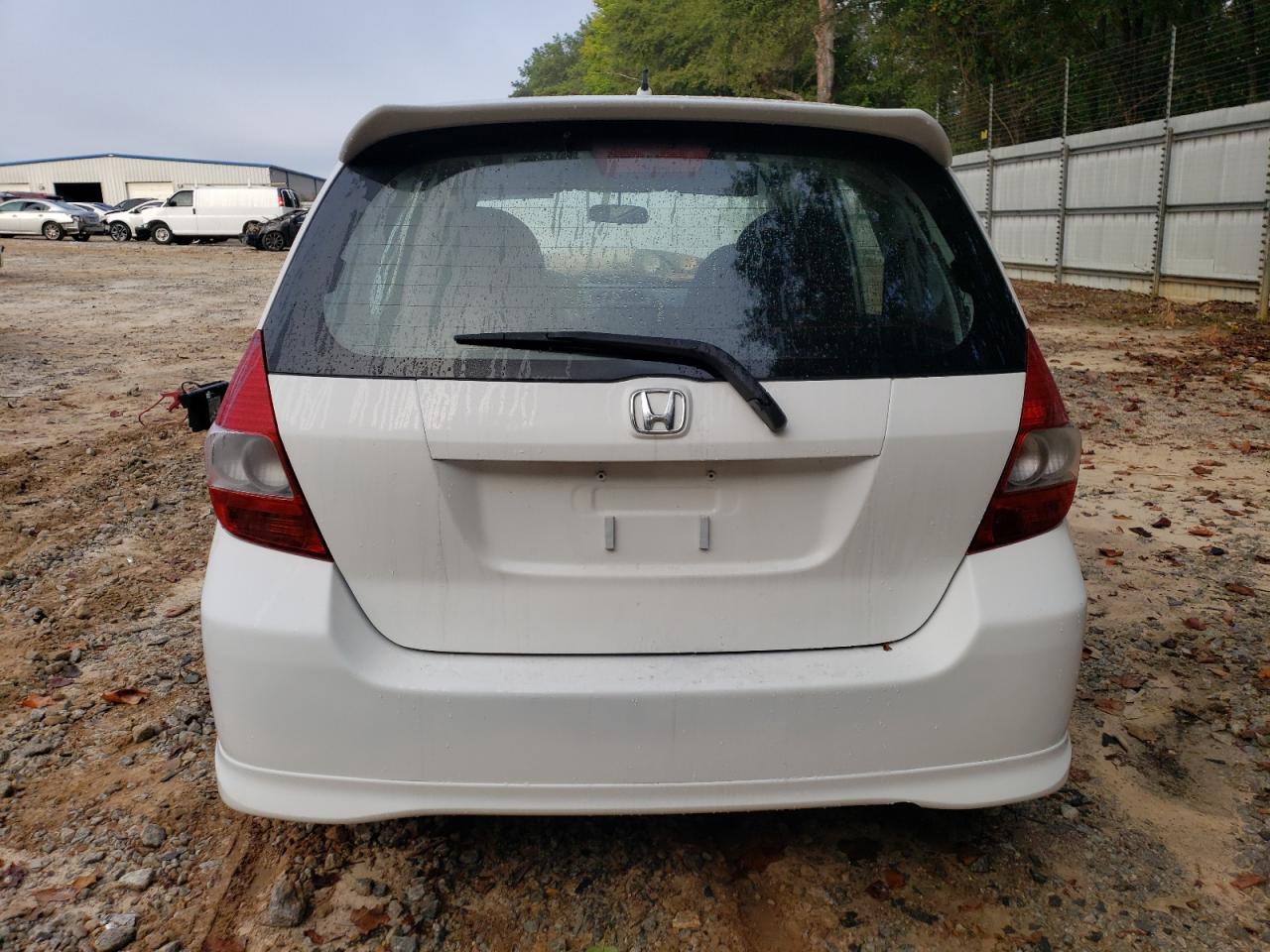 2007 Honda Fit S VIN: JHMGD38697S031127 Lot: 73797564