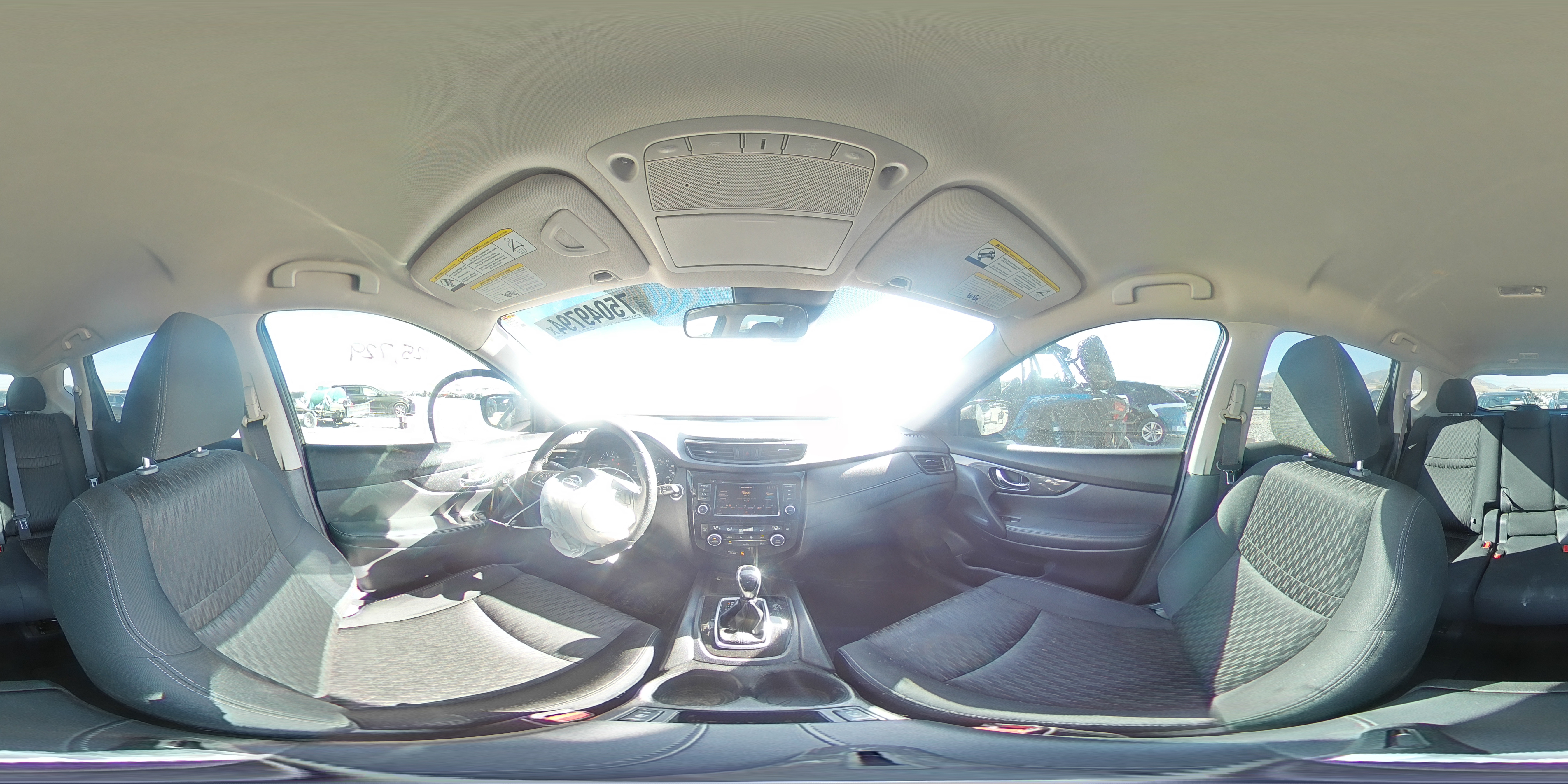 2019 Nissan Rogue - Image 14