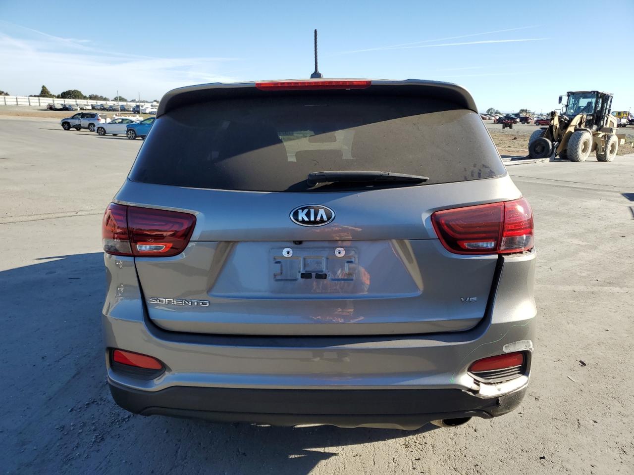 5XYPGDA53KG499336 2019 Kia Sorento Lx