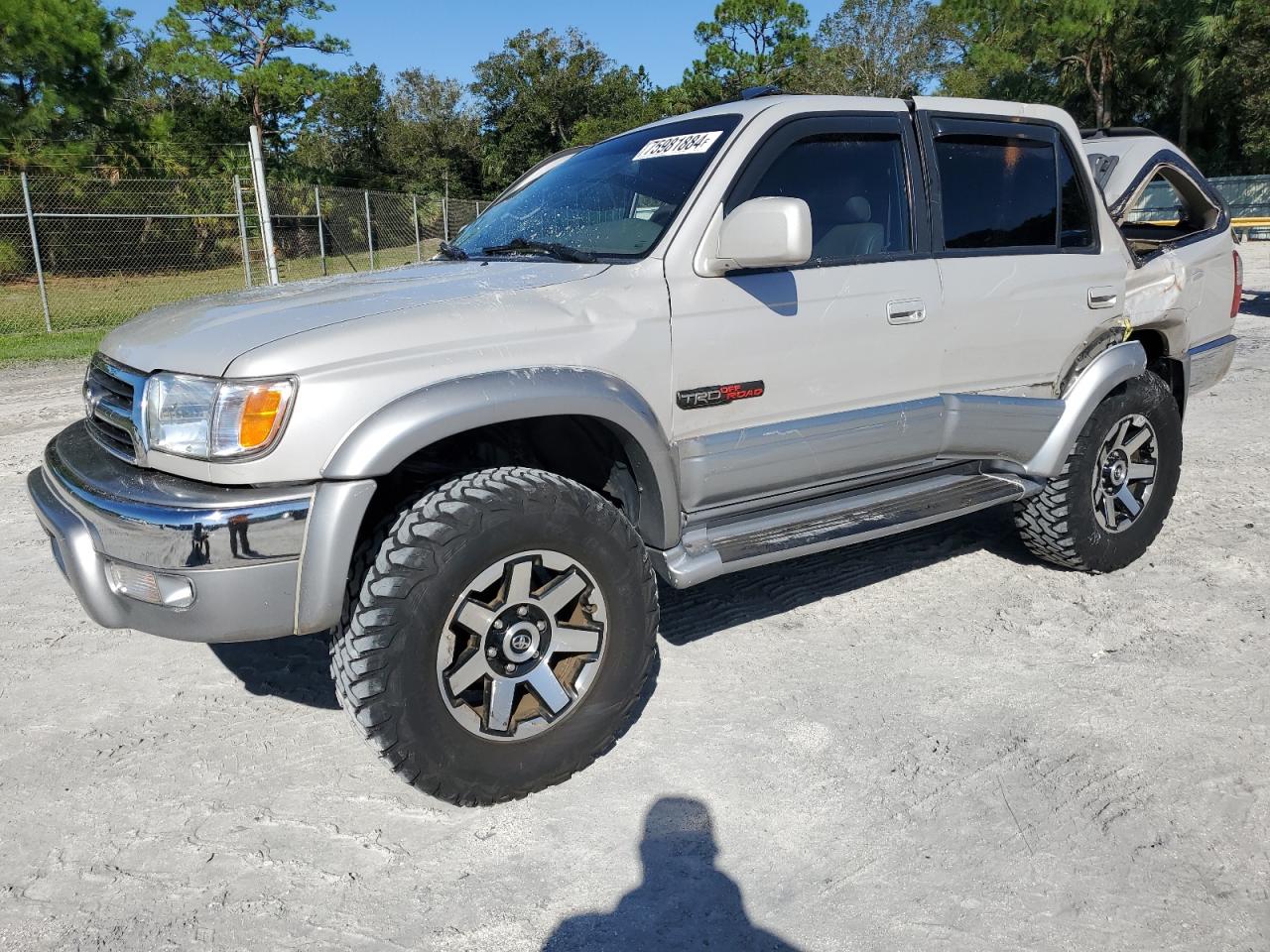 2000 Toyota 4Runner Limited VIN: JT3HN87R0Y0287878 Lot: 75981884