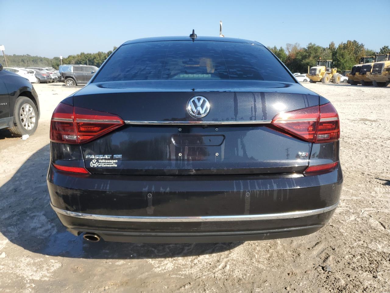 2018 Volkswagen Passat Se VIN: 1VWBA7A39JC002155 Lot: 77891654