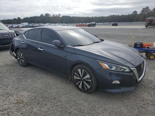 1N4BL4DV9NN372594 Nissan Altima SV 4