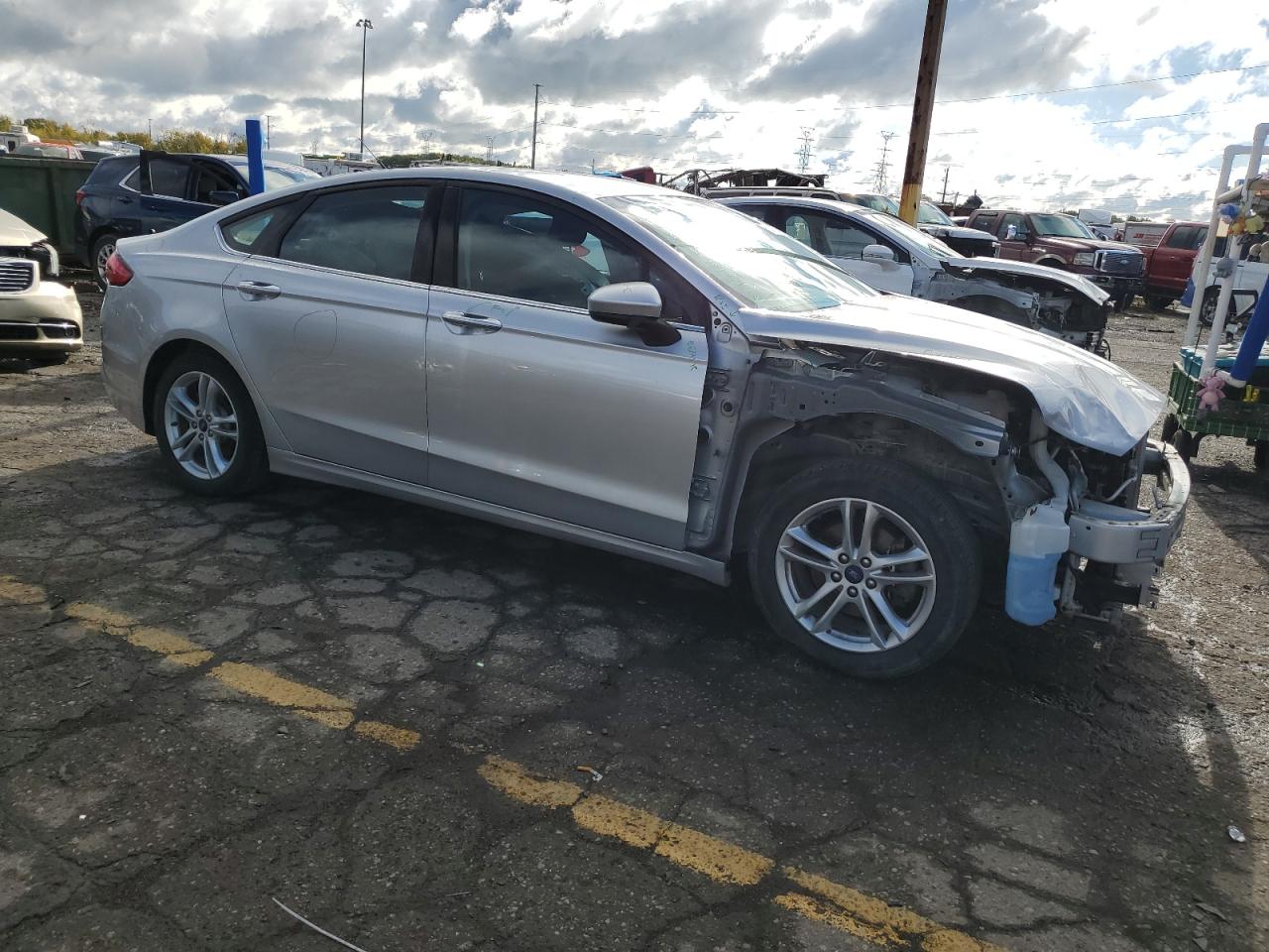 VIN 3FA6P0H76JR227806 2018 FORD FUSION no.4