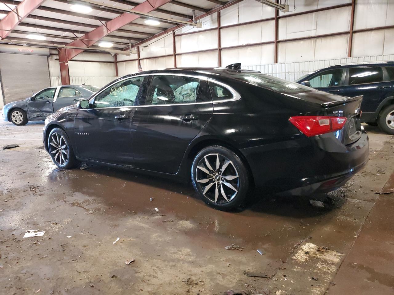 1G1ZD5ST3JF192649 2018 CHEVROLET MALIBU - Image 2