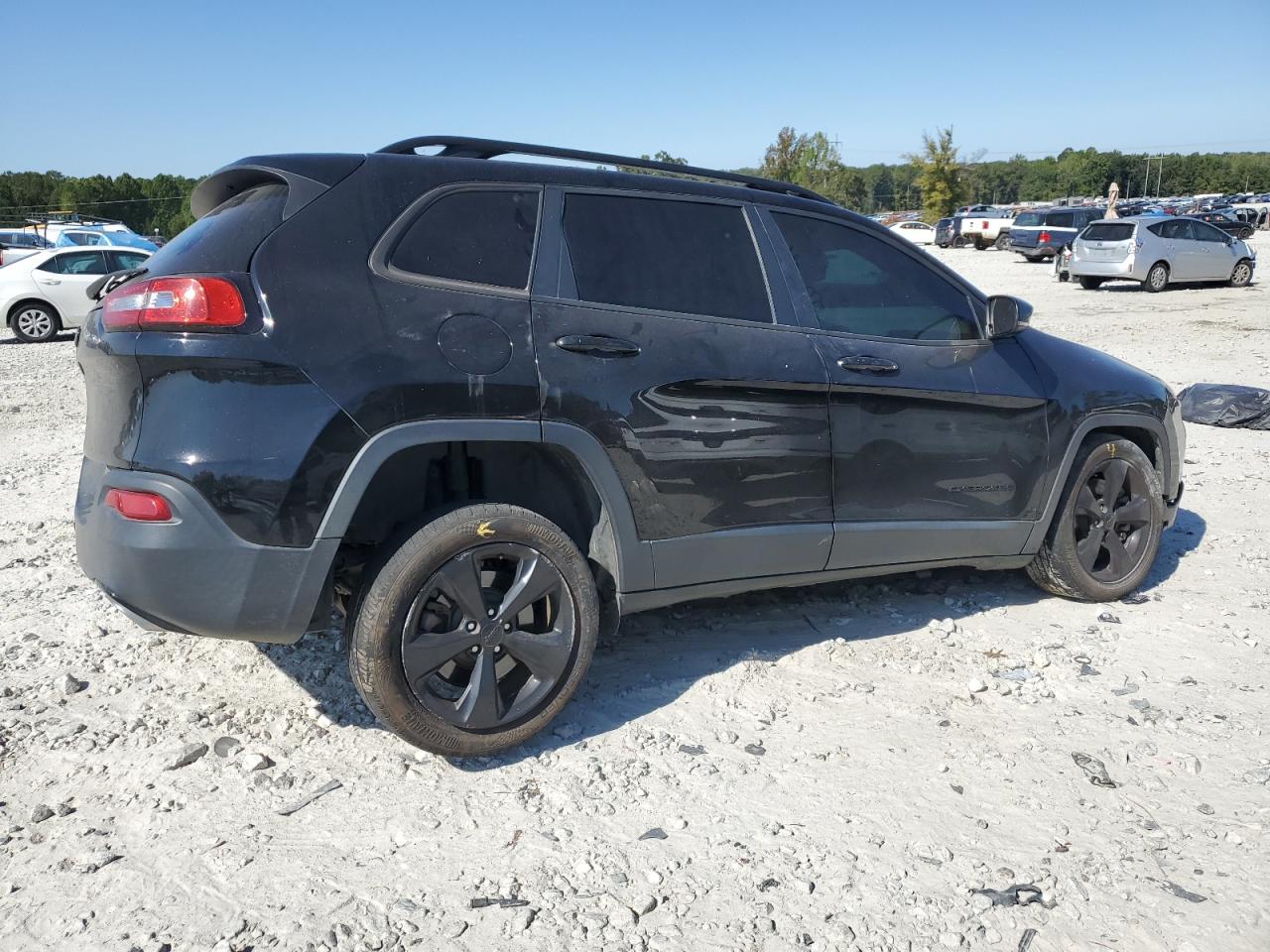 2017 Jeep Cherokee Limited VIN: 1C4PJLDS0HW585714 Lot: 75872154