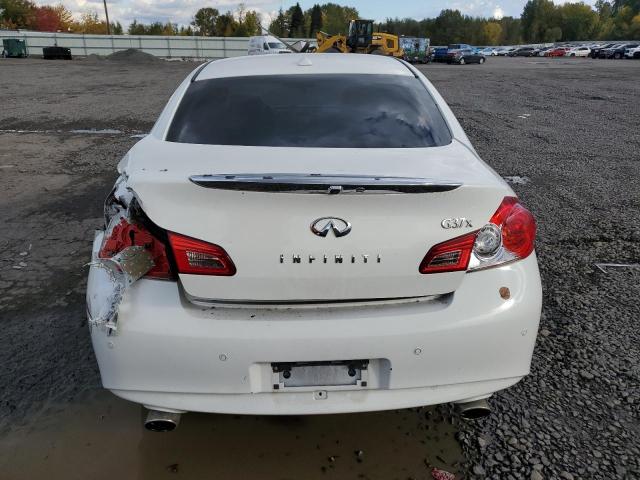 Седани INFINITI G37 2012 Білий