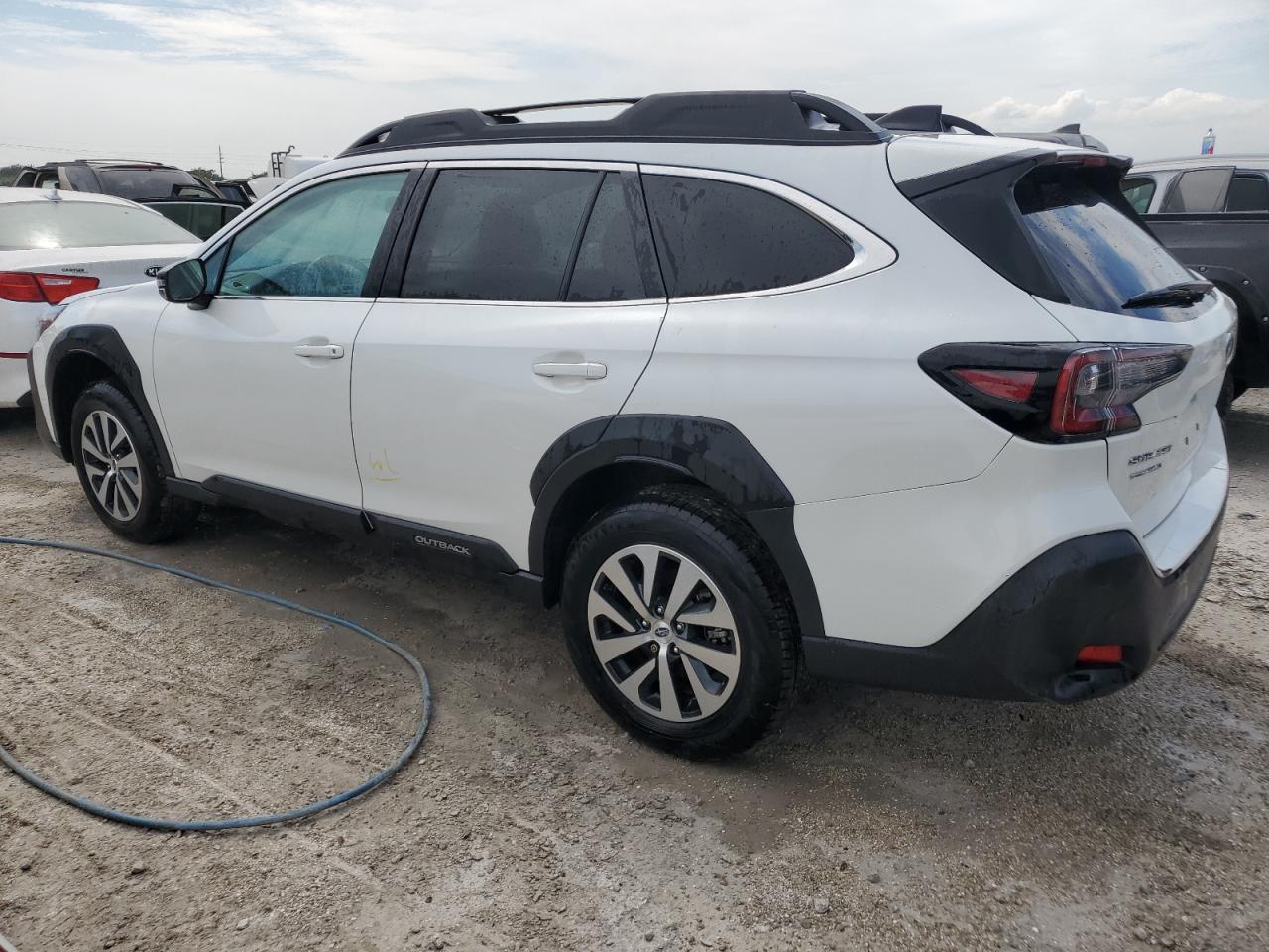 2024 Subaru Outback - Image 2
