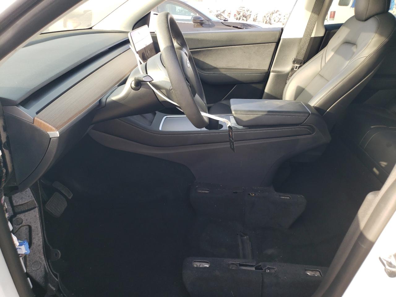 7SAYGDEE0NF407211 2022 Tesla Model Y