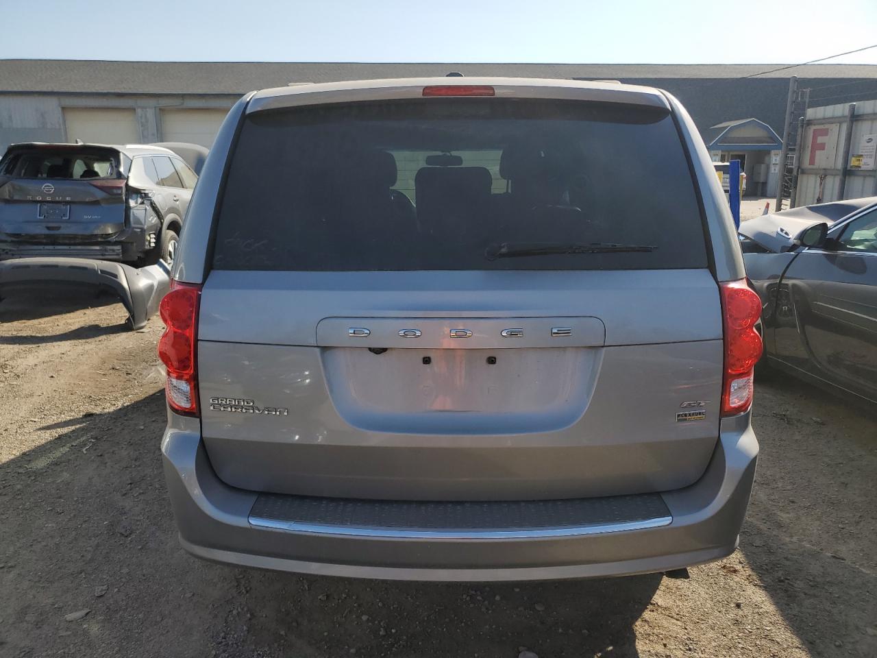 2C4RDGEG1HR558466 2017 Dodge Grand Caravan Gt