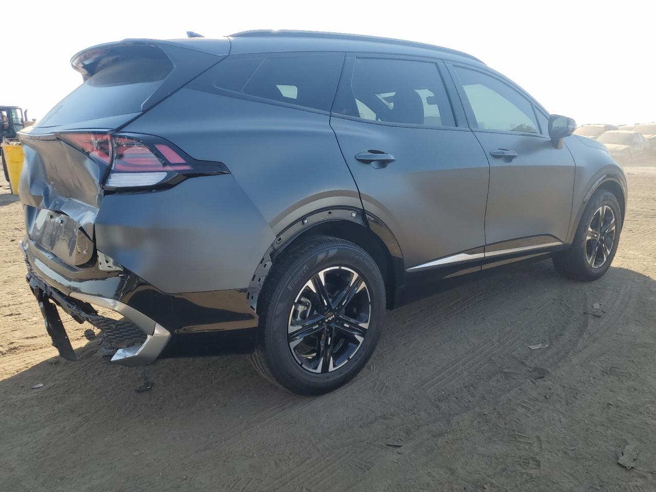 2023 Kia Sportage - Image 3