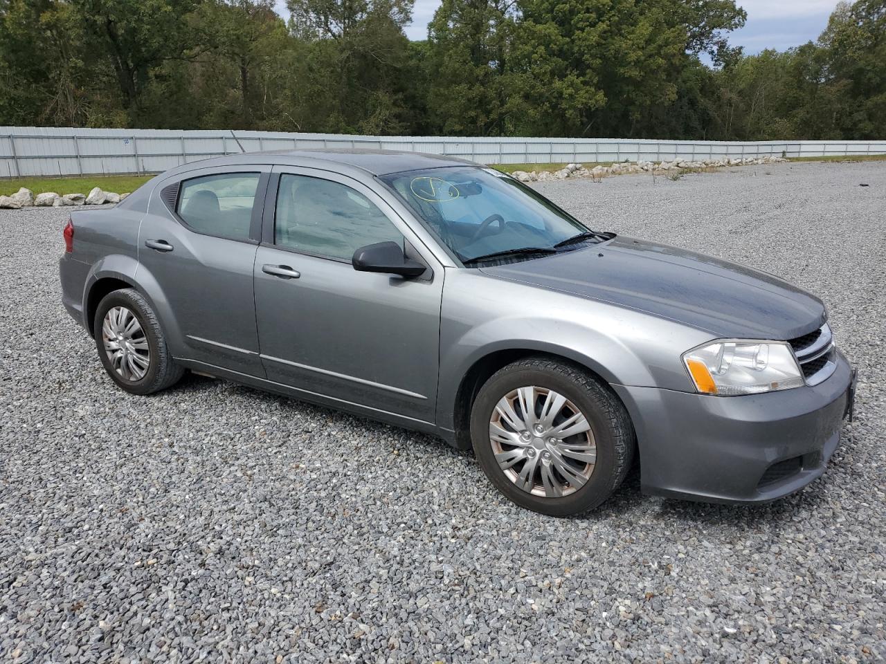 2012 Dodge Avenger - Image 4