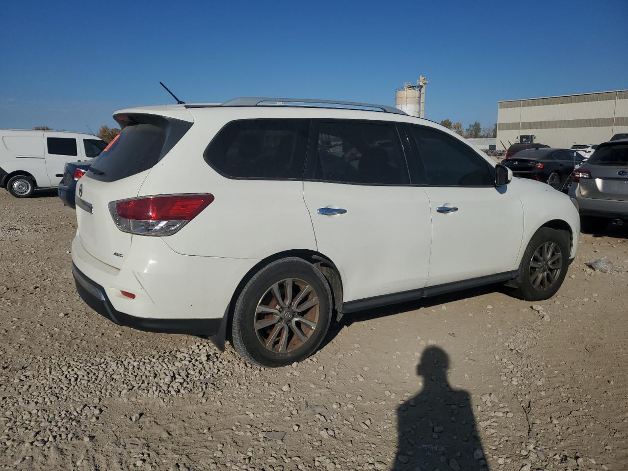 VIN 5N1AR2MM6FC720649 2015 NISSAN PATHFINDER no.3