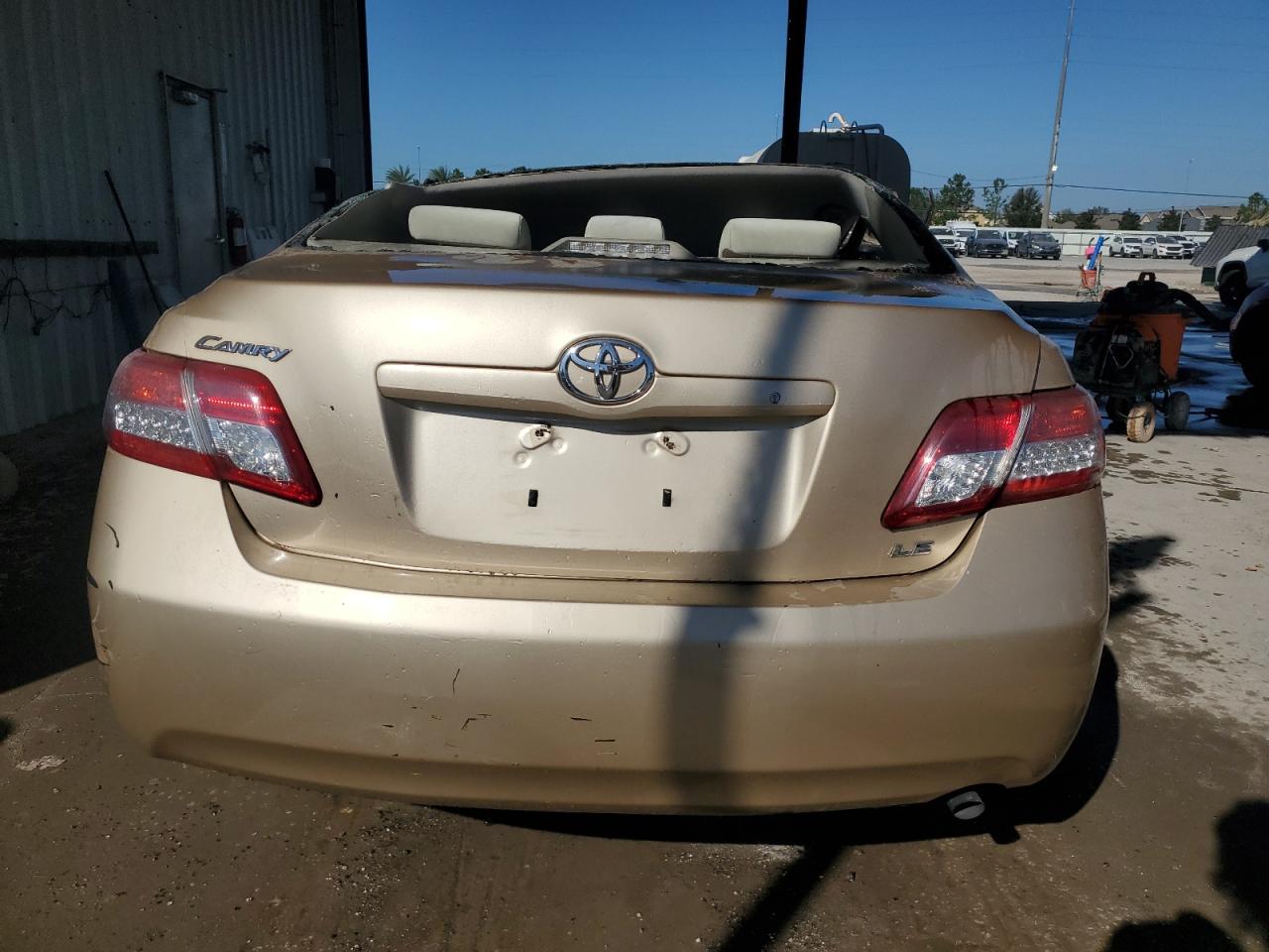 2010 Toyota Camry Base VIN: 4T1BF3EK6AU017877 Lot: 76166524