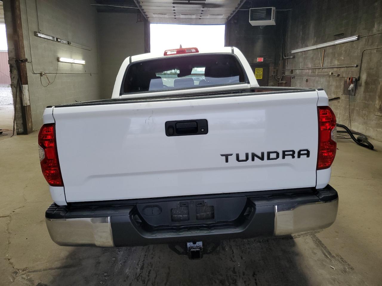 2020 Toyota Tundra Crewmax Sr5 VIN: 5TFDY5F16LX889728 Lot: 78771484