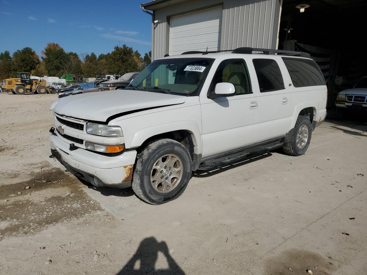 2004 Chevrolet Suburban - Image 1