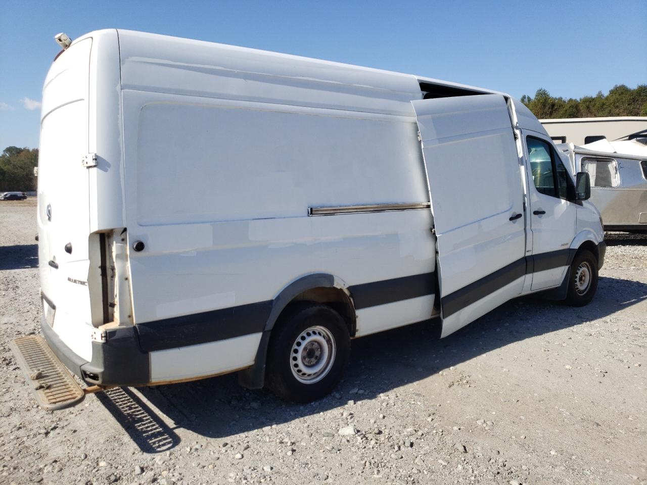 VIN WD3PE8DB8FP123789 2015 MERCEDES-BENZ SPRINTER no.3