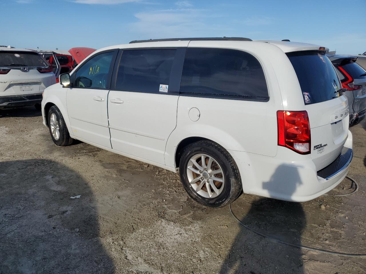 2C4RDGCG1GR339105 2016 Dodge Grand Caravan Sxt