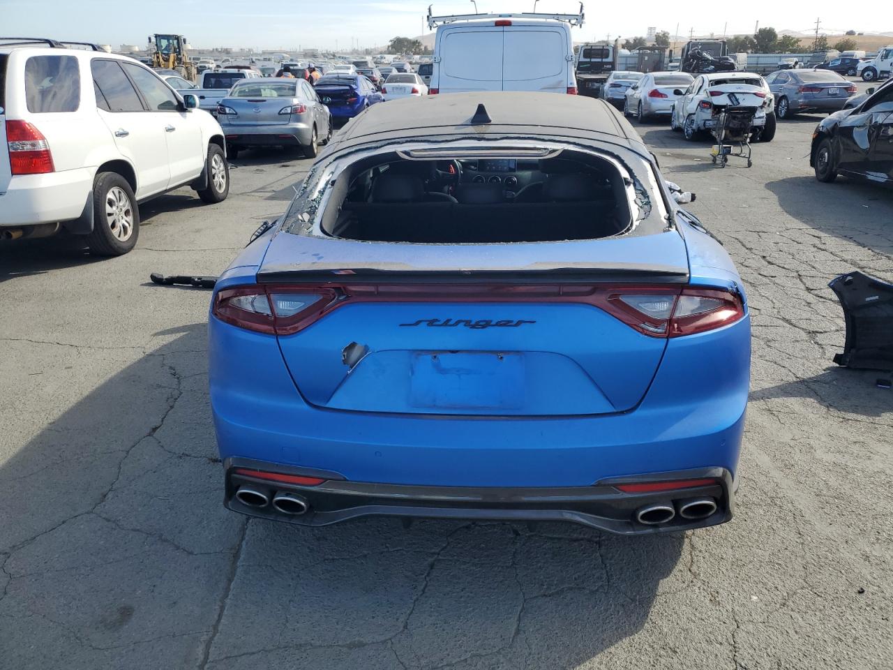 KNAE15LA7J6036395 2018 Kia Stinger