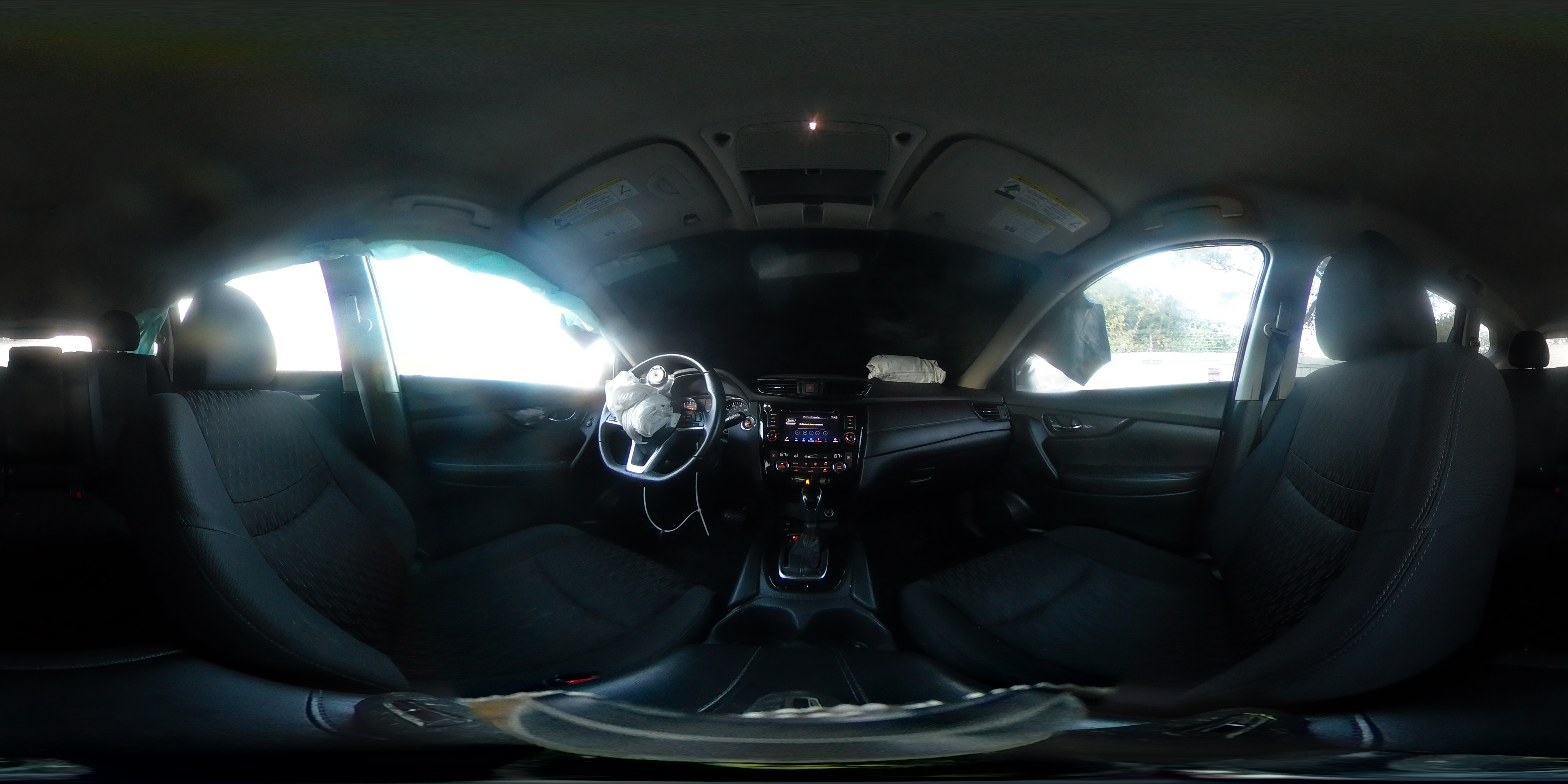 2020 Nissan Rogue - Image 13
